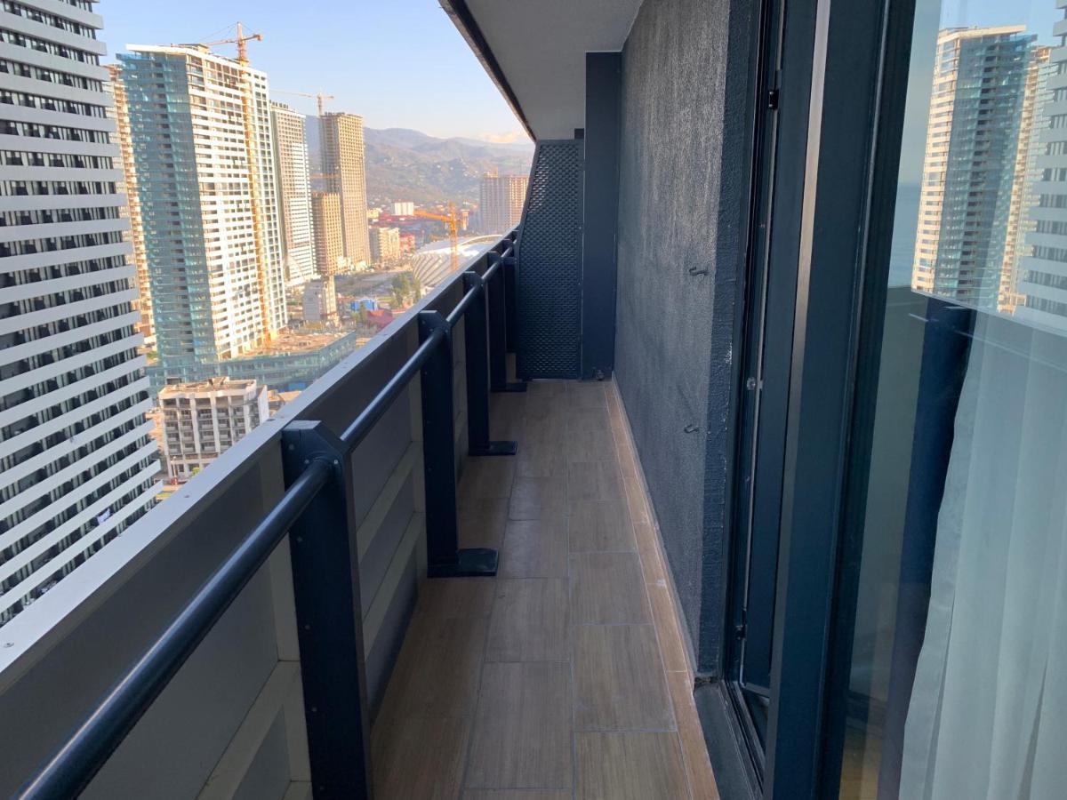 Vip Aparthotel Orbi City Sea View 바투미 외부 사진