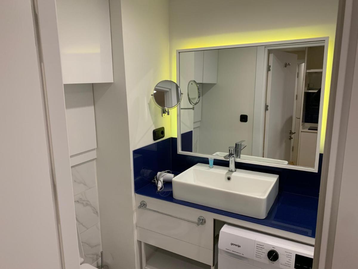 Vip Aparthotel Orbi City Sea View 바투미 외부 사진