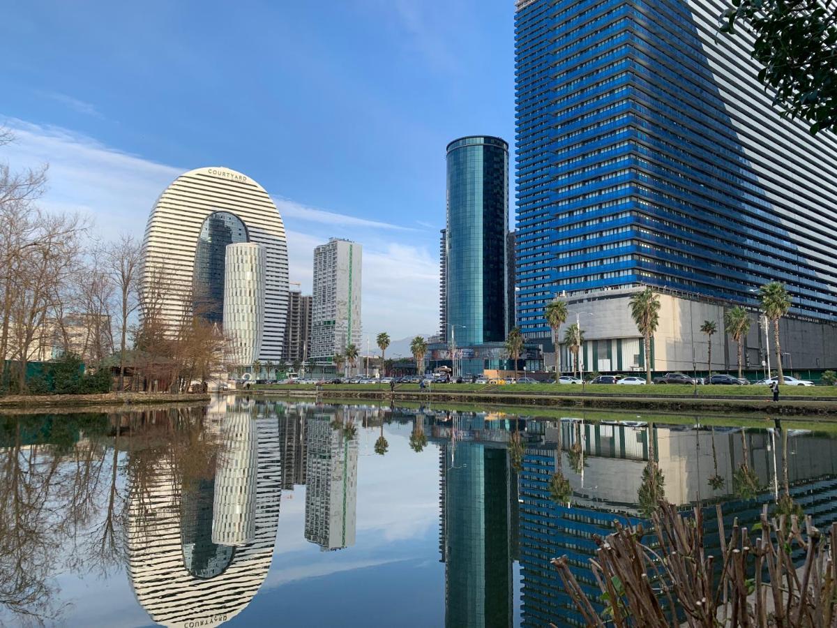 Vip Aparthotel Orbi City Sea View 바투미 외부 사진
